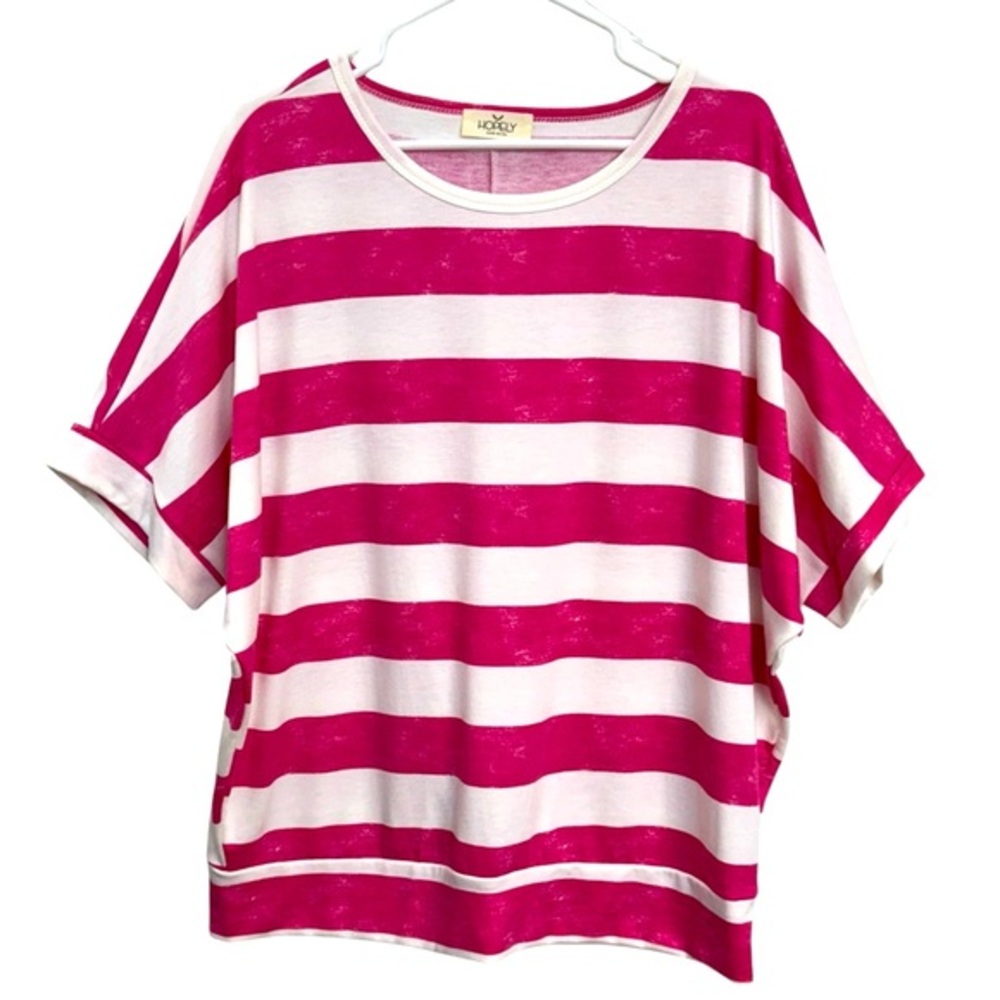 Hopely Women’s Oversized Hazy‎ Striped Magenta and White Top Size L *207